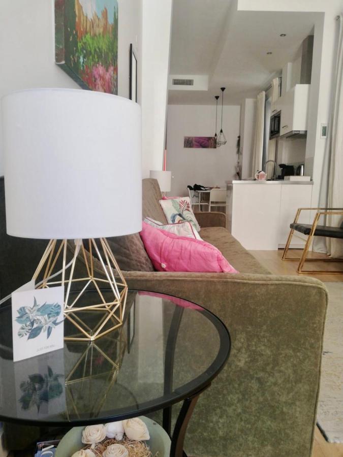 Apartament Destiny Cathedral Malaga Zewnętrze zdjęcie