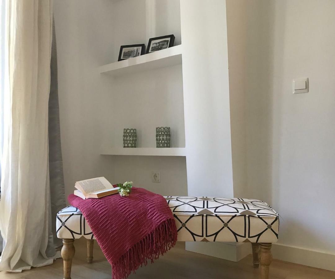 Apartament Destiny Cathedral Malaga Zewnętrze zdjęcie